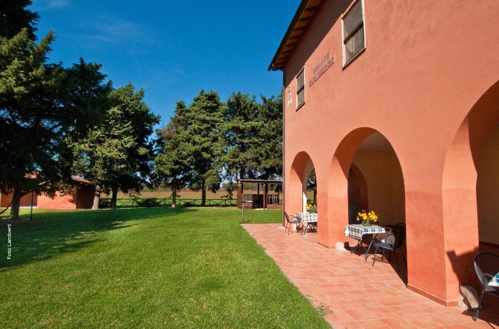 Podere Del Gesso ตาร์กวิเนีย ห้อง รูปภาพ